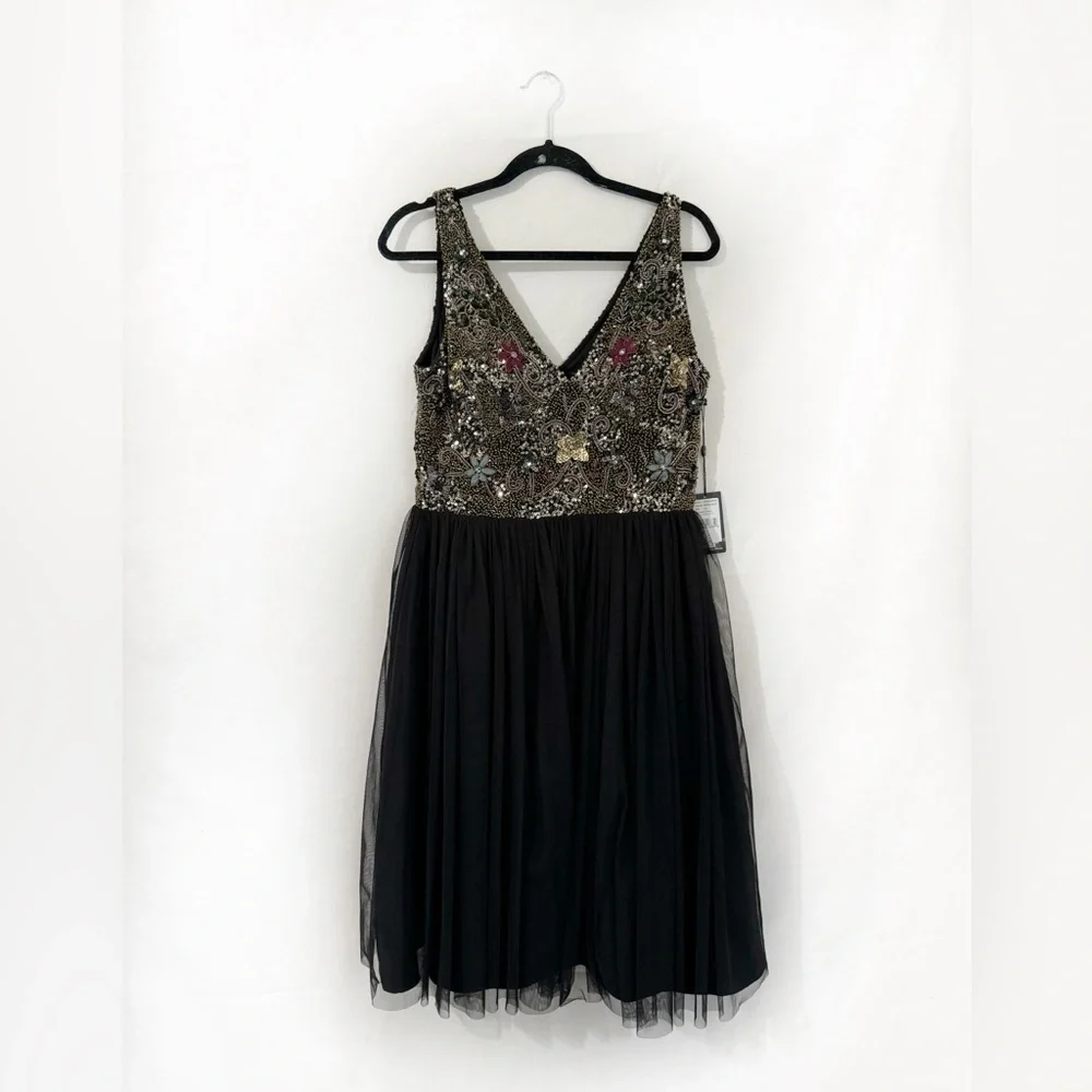 Adrianna Papell Short Sleeveless Cocktail Party Dress Size 12 - Picture 3 of 10